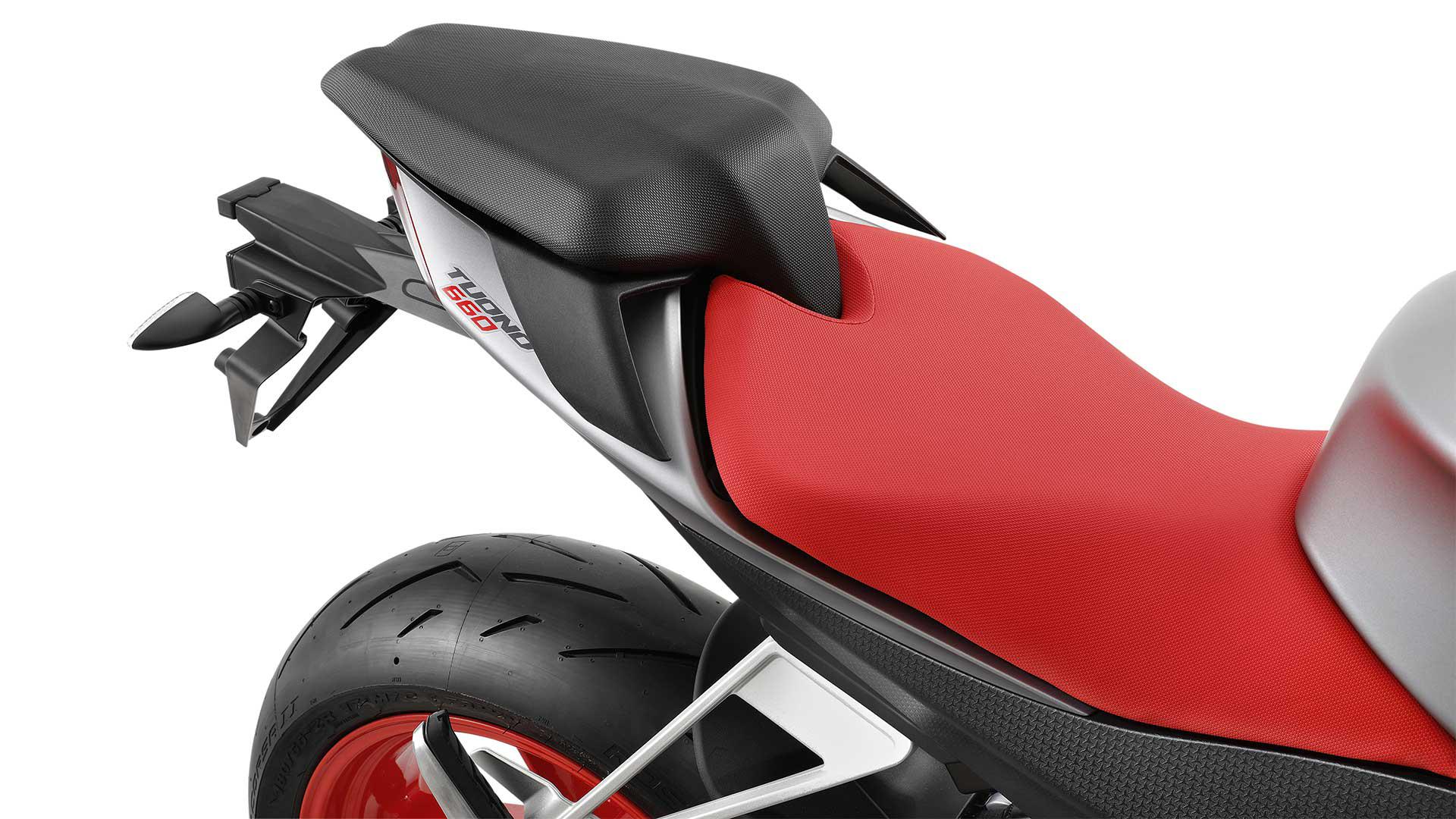 Aprilia Tuono 660