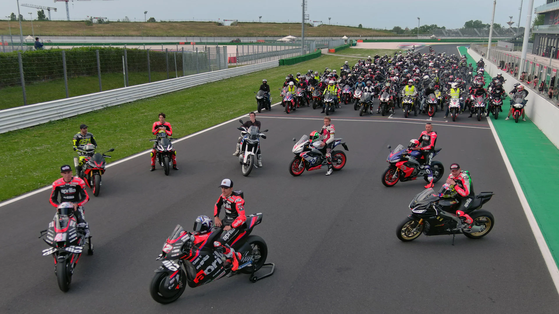 Aprilia 全明星赛道日