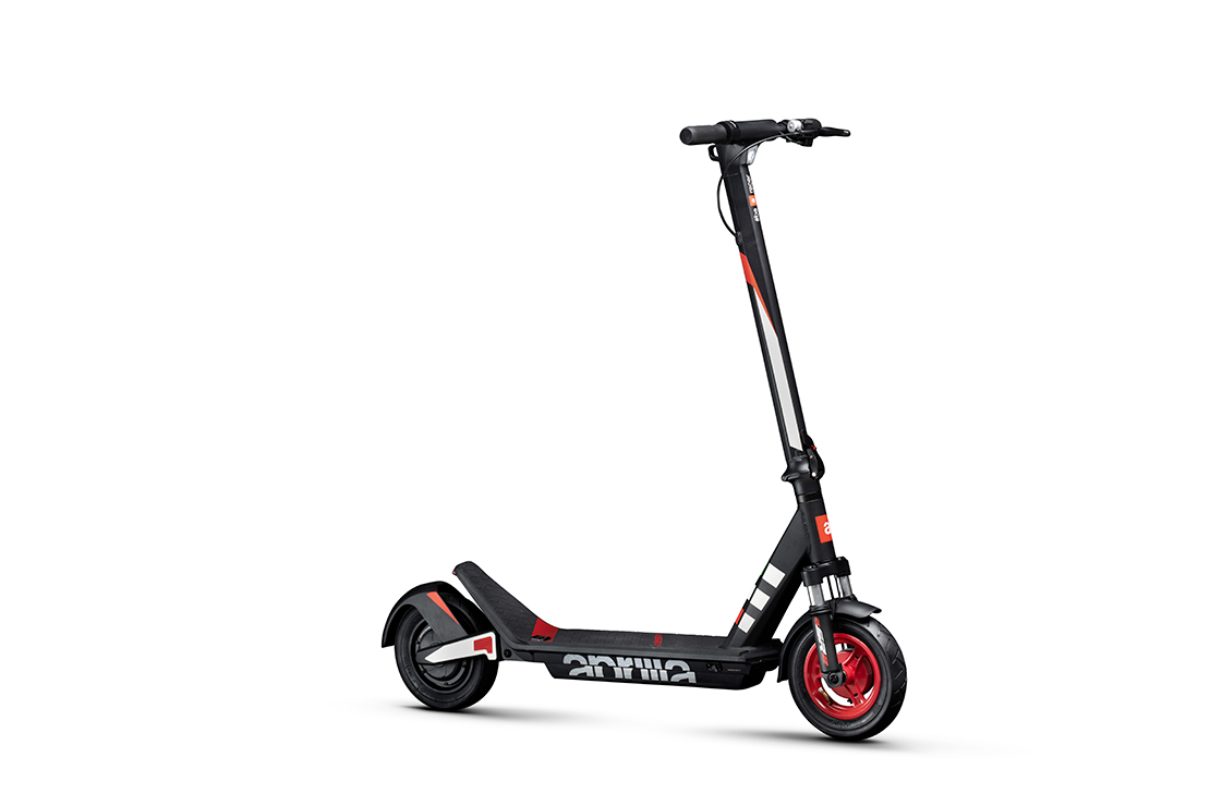 Aprilia eSR2 电动滑板车