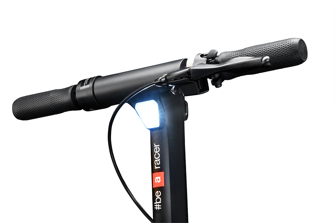 Aprilia eSR2 电动滑板车