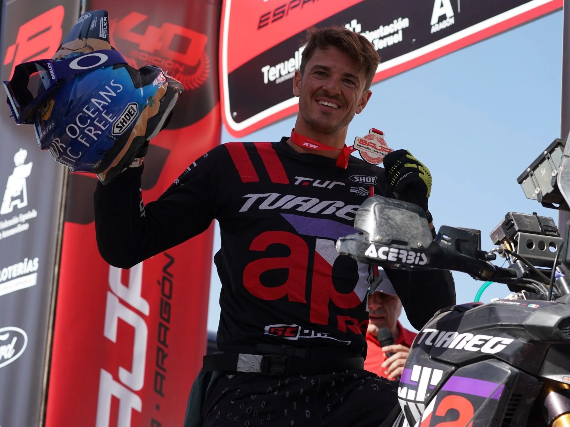 Aprilia_tuareg_raging_aragon_box_cerutti_1920x1440.webp