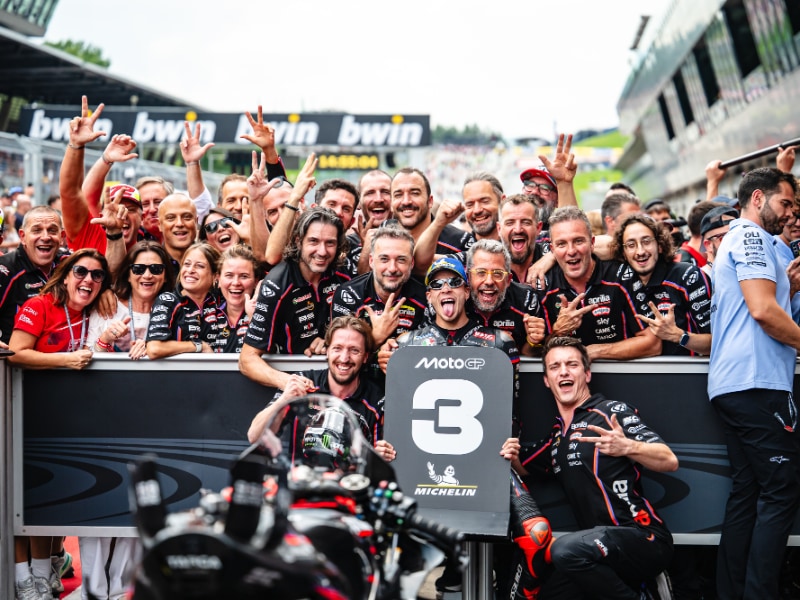 Aprilia首次在奥地利登上MotoGP领奖台