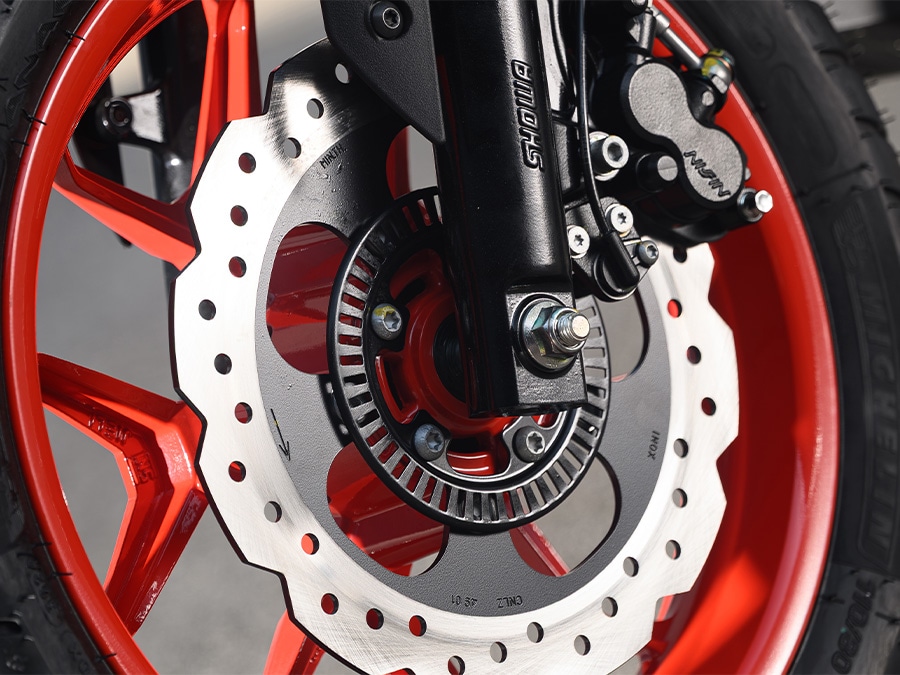 Aprilia SR GT 200